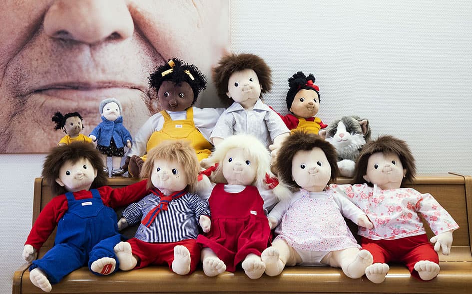 Quelle poupee d empathie choisir Les caracteristiques en detail